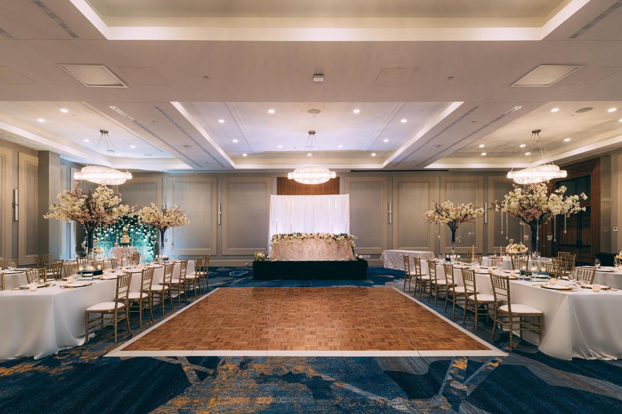 Hotel Delta By Marriott Thunder Bay